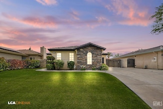 5502 White Pine Way, Bakersfield, CA 93313