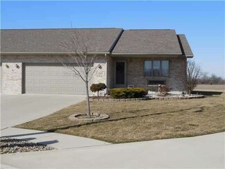 1109 Erie Ct, Woodville, OH 43469