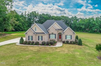 141 Clearwater Dr, Roxboro, NC 27574