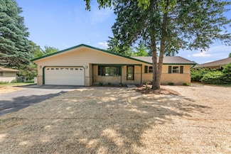 6101 W Edgerton Ave, Greendale, WI 53129