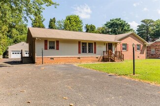 149 Bruce Rd, Tappahannock, VA 22560