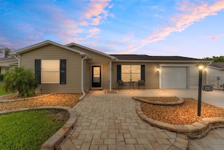 2025 Castano Place, Lady Lake, FL 32159