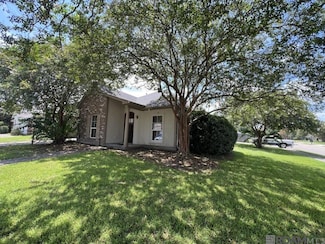 5518 Arialo Dr, Baton Rouge, LA 70820