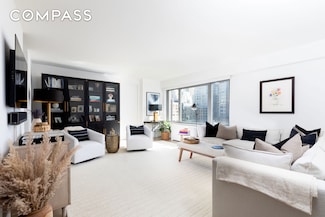 200 E 62nd St Unit 10C, New York, NY 10065