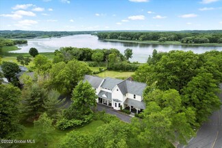 214 Forts Ferry Rd, Latham, NY 12110