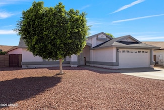 8620 W Denton Ln, Glendale, AZ 85305
