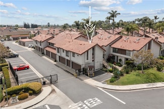 201 Lanai Ln, Placentia, CA 92870