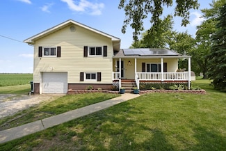 335 Dodge St, Cisco, IL 61830