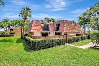 708 Buttonwood Ln, Boynton Beach, FL 33436