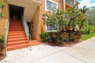 1190 Wildwood Lakes Blvd Unit 102, Naples, FL 34104