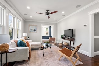 84 Auburn St Unit 1, Auburndale, MA 02466