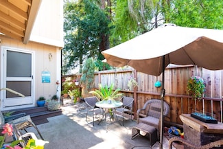 1444 Gold Way Unit 22, Rohnert Park, CA 94928