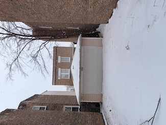 6444 S Eberhart Ave Unit 1, Chicago, IL 60637