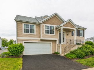 1718 Windward Dr, Pingree Grove, IL 60140