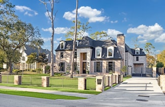 10950 Beinhorn Rd, Houston, TX 77024