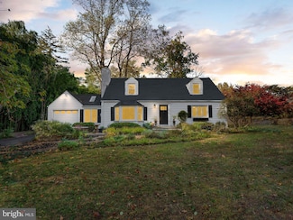 20 Delaware Ave, Ewing, NJ 08628