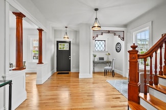 30 Boardman St, Worcester, MA 01606