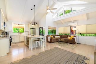 69-1931 Puako Beach Dr, Kamuela, HI 96743