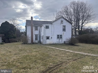24 Martins Ln, Rockville, MD 20850