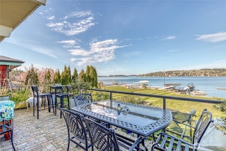 10008 Rainier Ave S, Seattle, WA 98178