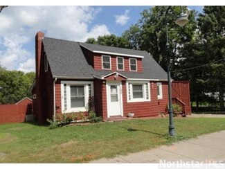 140 Park St E, Annandale, MN 55302