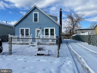 421 Stokes Ave, Ewing, NJ 08638