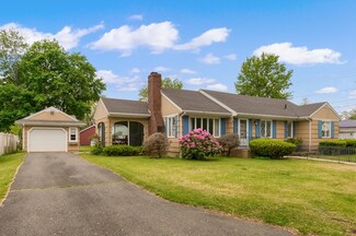 37 Manners Ave, Haverhill, MA 01830