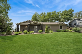 11831 Gulden Ave NW, Maple Lake, MN 55358