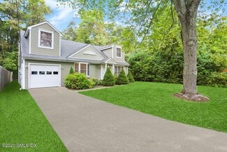 7 Gerald Ct, Riverside, CT 06878