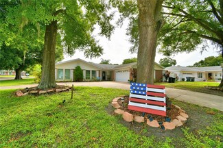5509 Harbor Dr E, Lakeland, FL 33809