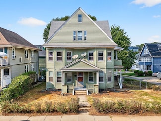 194 N Beacon St, Watertown, MA 02472