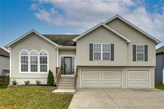 8765 N Hull Ave, Kansas City, MO 64154