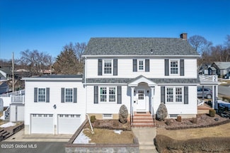 889 7th Ave, Troy, NY 12182