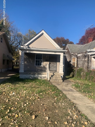 3107 Dumesnil St, Louisville, KY 40211