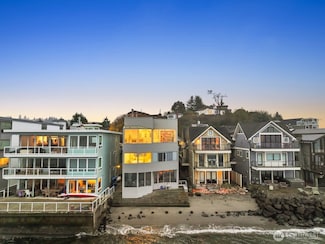 3089 Alki Ave SW Unit 2, Seattle, WA 98116