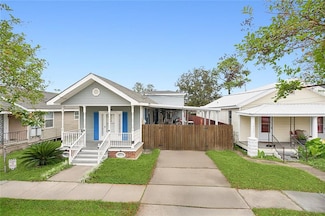 1016 Mehle St, Arabi, LA 70032