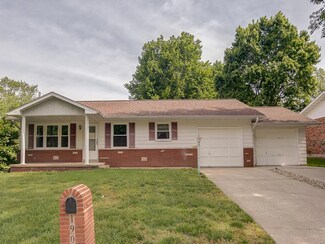 1901 Main St, Highland, IL 62249