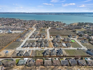 3802 Windmere Dr, Rowlett, TX 75088