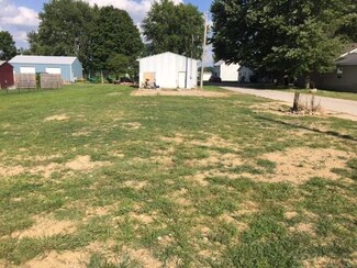 1395 S Bringhurst Rd, Bringhurst, IN 46913