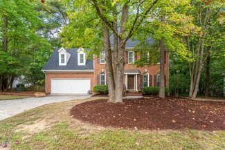 205 Glenmore Rd, Cary, NC 27519