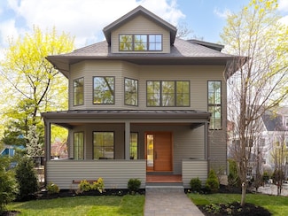 15 Woodcliff Rd, Newton Highlands, MA 02461