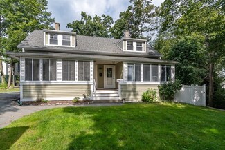 42 North St, Newton Center, MA 02459