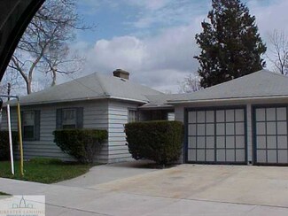 914 Green St, Lansing, MI 48906
