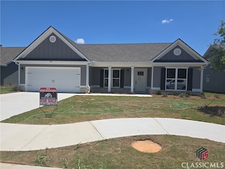 184 Champions Ln, Winder, GA 30680