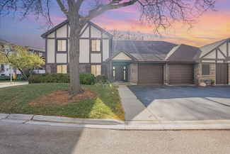 1054 Harbour Ct Unit 1A, Wheeling, IL 60090