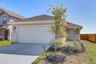 2553 Solon Ln, Seguin, TX 78155