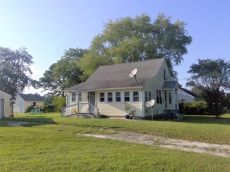 7278 Fleming Rd, New Church, VA 23415