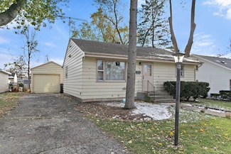 461 W Oriole Trail, Cary, IL 60013