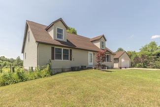 2800 Maute Rd, Grass Lake, MI 49240