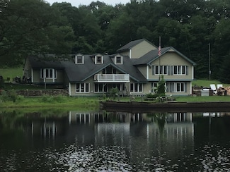 1045 Thomaston Rd, Watertown, CT 06795